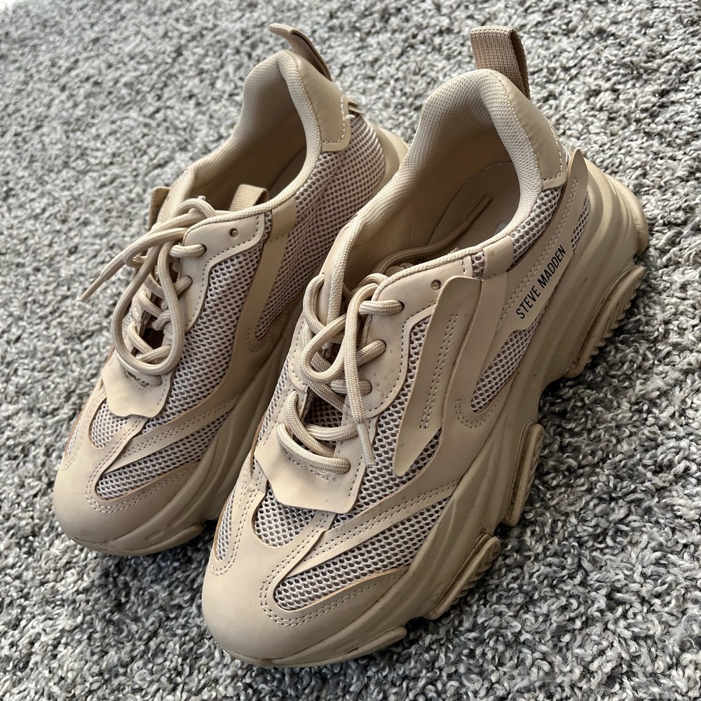Steve Madden Cream Chunky Sneakers